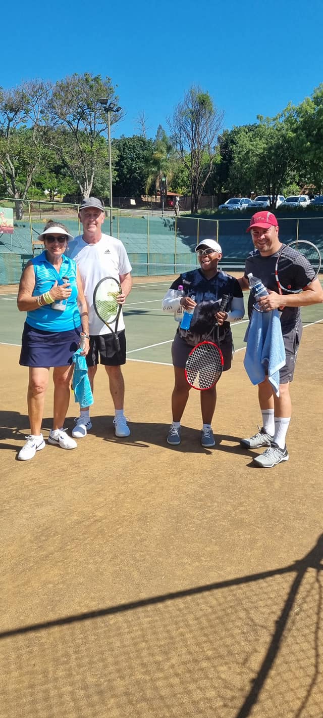 Club social tennis