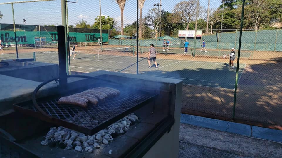 Club social tennis